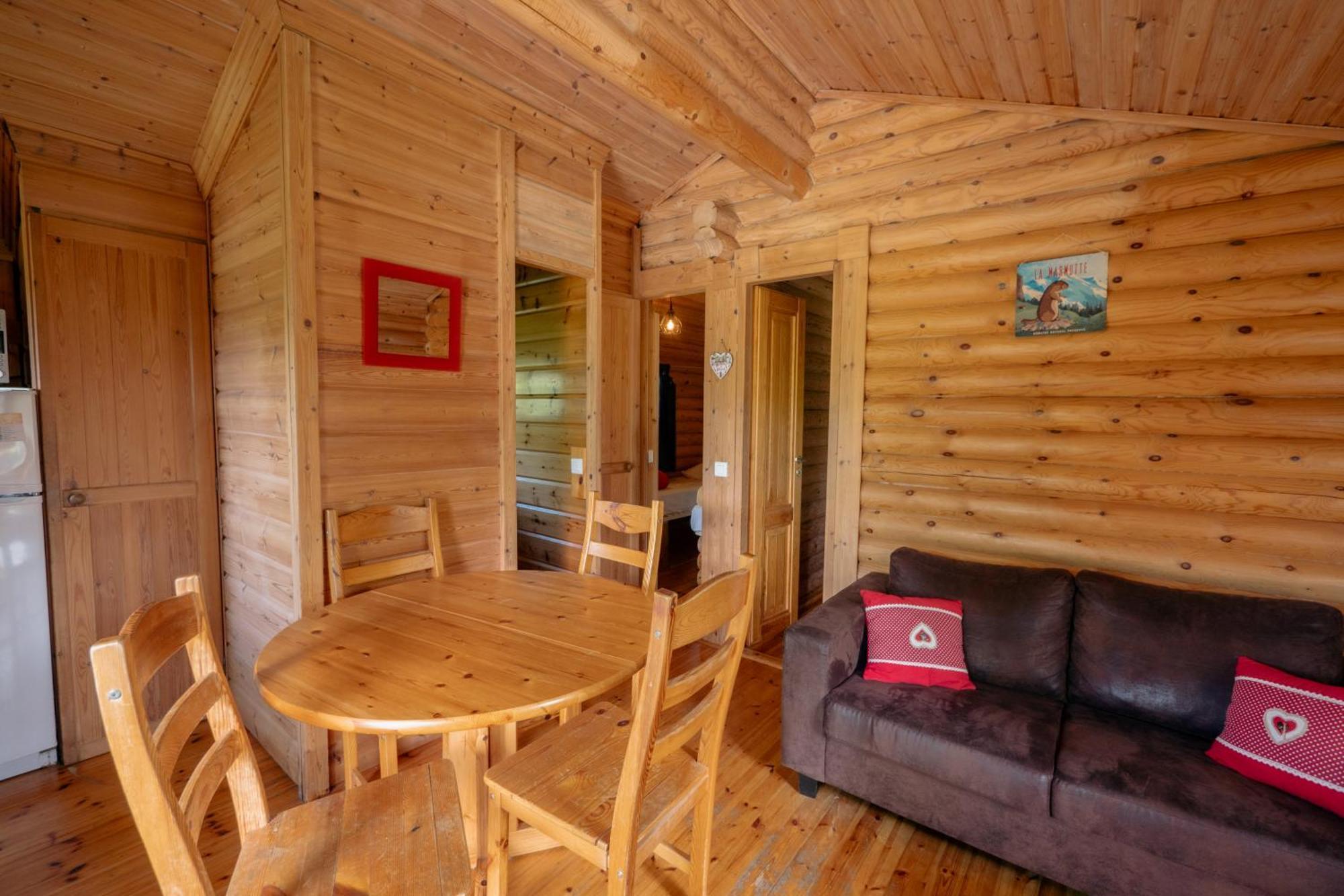 Camping Ecovillage Soleil Du Pibeste 아고스 비달로스 외부 사진